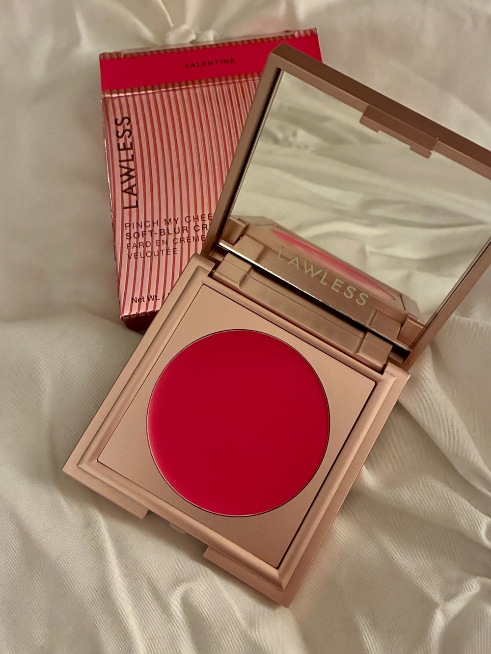 Lawless Pinch My Cheeks Soft-Blur Cream Blush Valentine NIB